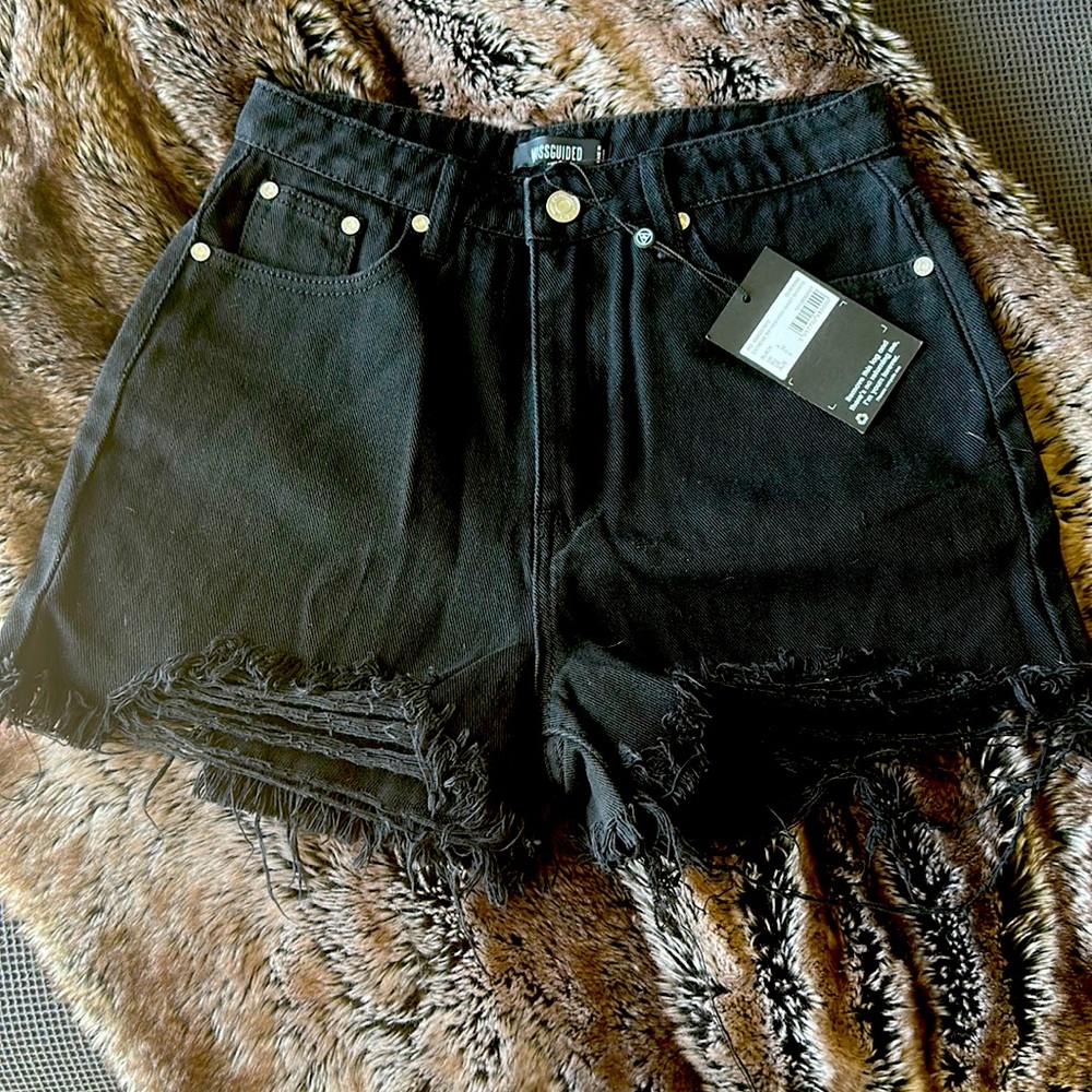 Extreme Rip Hem High Waist Shorts